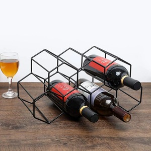 Moderno Soporte Hexagonal de Alambre para Botellas de Vino, Estante Geométrico Minimalista de Hierro Negro para Vino, de Sobremesa - Product Image 6