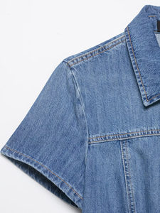 Chemise en jean pour femme avec poches poitrine, coupe décontractée en coton, manches longues, boutonnée, haut décontracté, délavage doux, vêtement streetwear personnalisé - Product Image 5