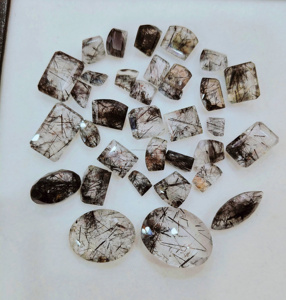 พลอย100% ธรรมชาติที่นิยมมากที่สุดในผลิตภัณฑ์พลอยเทียมสีดำธรรมชาติอัญมณีหลวมตัดเรียบ - Product Image 1