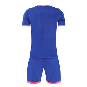 Uniforme de fútbol 100% poliéster, apto para adultos, de alta calidad, el más vendido. - Product Image 2