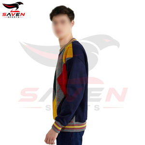 รับผลิตเสื้อสเวตเชิ้ตผู้ชายลายสก็อตวินเทจ คอริบแถบลายถัก สไตล์ลำลอง สกรีนโลโก้ได้ตามต้องการ เสื้อผ้าสตรีทแวร์ - Product Image 3