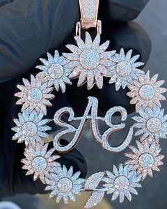 Colgante de Letra Inicial con Corona de Moissanita de 4 Quilates, Oro Rosa de 14K, Plata de Ley 925, Estilo Clásico para Niños, Piedra Principal de Diamante - Product Image 3