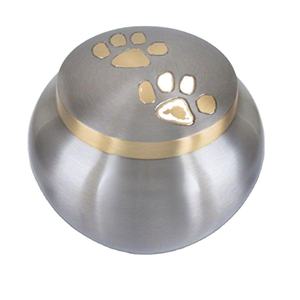 Urne funéraire pour animaux de compagnie en laiton, design empreinte de patte dorée, urne Odyssey pour cendres, artisanale, dernières urnes funéraires pour l'enterrement des cendres de chats et de chiens - Product Image 1