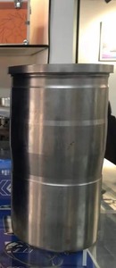 Nouvelle chemise de cylindre de moteur diesel D12, alésage 131 mm, en fonte d'alliage de haute qualité, pièce de rechange OEM pour la reconstruction de moteurs de camion - Product Image 1