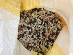 Galets d'agate naturelle légers, mélange multicolore, éclats courbés pour aménagement d'aquarium, gravier et galets d'extérieur - Product Image 4