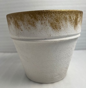 Jardinière en fer unique avec finition texturée blanche pour pots de fleurs décoratifs, élégante pour l'intérieur, l'extérieur, le jardin, le balcon et la décoration de la maison - Product Image 6