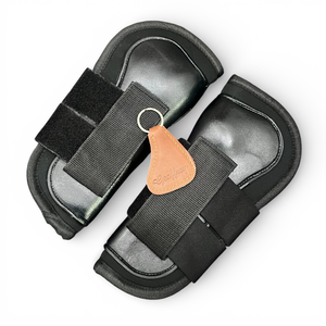 Protège-tendons de galop pour chevaux Geoffrey Equestrian - Matériau PVC noir rembourré pour une protection optimale - Utilisation en course - Product Image 2