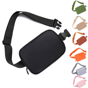 Top Quality 2026 Custom Vintage Leather Waist Bag Unisex Nylon Waist Bag Zipper Closure Multiple Colors Daily Use Fanny Packs - Product Image 4