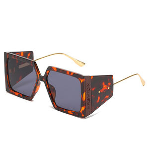 RTS Trends 2026 Fashionable <b>Large</b> <b>Frame</b> Personal Sunglasses UV Protection for Men and Women Outdoor Activities - Product Image 6
