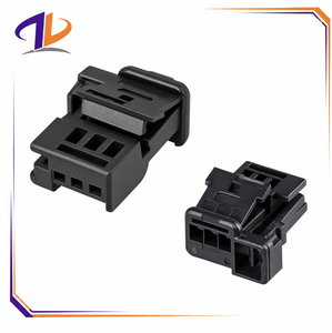 Conector Eléctrico Automotriz Sellado de 12V con Carcasa de Nylon y Contactos de Cobre Macho y Hembra de 3 Pines - Product Image 1