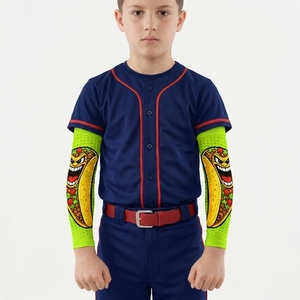 Manchon de bras imprimé en polyester avec motif Taco pour hommes, impression numérique, style sportif, longueur intégrale, fond vert - Product Image 3