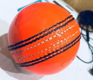 Pelota de Cricket de Cuero de Alta Calidad para Entrenamiento y Práctica, Marca Reconocida, Costuras Reforzadas, Logotipo Personalizado, Doble Costura - Product Image 3