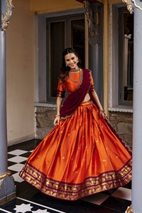 Lehenga Choli de Alta Calidad para Bodas y Fiestas, Disponible para Proveedores y Exportadores Mundiales al Mejor Precio - Product Image 2