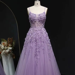 Vestido de Noche de Lujo con Cuentas y Mangas Tipo Capa, Elegante Vestido Maxi con Cuello Alto y Lentejuelas para Eventos de Gala, Fabricante Mayorista de Ropa para Fiestas - Product Image 1