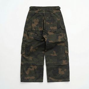 Pantalones Cargo Convertibles de Camuflaje al por Mayor |   Pantalones tácticos desmontables con múltiples bolsillos en las piernas |   Proveedor de Ropa de Trabajo y Ropa Urbana OEM - Product Image 2