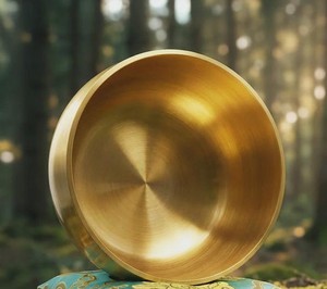 Golden <b>Brass</b> Singing Bowl Circular Polished Metal Craft for Art Collectible Buddhism Theme Metal Singing Bowl Singing <b>Bell</b> Bowl - Product Image 1
