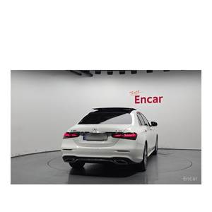 Mercedes-Benz Classe E E350 4MATIC AMG Line 2023, 22 728 km, boîte automatique, sièges en cuir, conduite à gauche, caméra de recul - Product Image 4