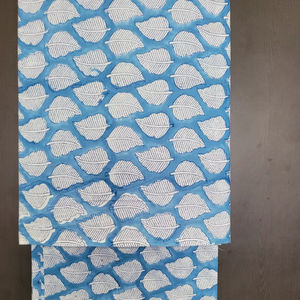 Tissu en coton tricoté respirant et écologique, imprimé Mughal Butta, fait main en Inde, pour la confection de robes et vêtements pour filles et femmes - Product Image 1