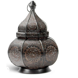 Faroles de metal decorativos curvados a mano para colgar en el suelo, soporte para velas, decoración de fiestas y bodas, lo más vendido. - Product Image 6