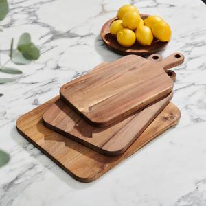 Elegante Tabla de Cortar Gruesa, Sólida y Duradera, Segura para Cuchillos, Acabado Liso, Mango de Fácil Agarre, Ideal para Cortar, Servir y Uso Diario en la Cocina - Product Image 3