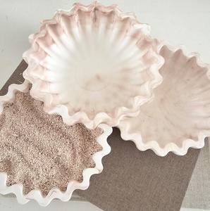 เน้นย้ำถึงลวดลายเส้นสายที่เป็นเอกลักษณ์และพื้นผิวที่อุดมไปด้วยคุณสมบัติแบบออร์แกนิก แต่ละชิ้นถูกประดิษฐ์ด้วยมือโดยช่างฝีมือที่มีทักษะ - Product Image 3