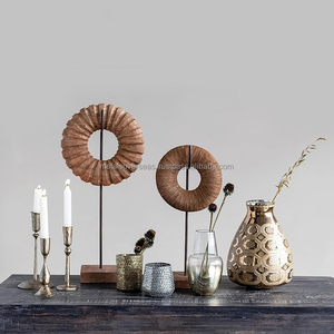 เชิงเทียนทองเหลืองโบราณสำหรับตกแต่งฟ้าผ่าผลิตภัณฑ์โลหะสำหรับงานแต่งงานโต๊ะรับประทานอาหาร - Product Image 6