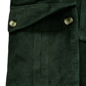 Chaqueta de Hombre Verde de Gamuza Acolchada con Cuello Alto y Cierre de Botón, Abrigo de Otoño - Product Image 5