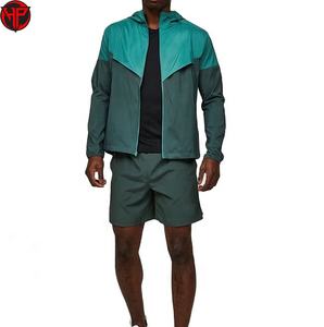 ชุดเซ็ตเสื้อแจ็คเก็ตซิปและกางเกงขาสั้นแบบสั่งตัดเย็บพิเศษ แต่งผ้าแบบแพทช์เวิร์ค ชุดวอร์มสองชิ้น ผ้าสะท้อนแสง กันลม ทำจากไนลอน สำหรับผู้ชาย - Product Image 1