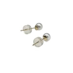 Boucles d'oreilles en or 18 carats avec perles d'eau douce naturelles rondes de 4 à 5 mm, perles de millet Zhuji sans défaut, clous fins - Product Image 5