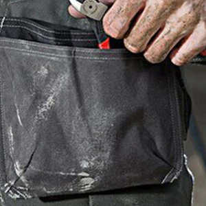 Pantalons de travail robustes pour hommes avec genoux renforcés et poches utilitaires pour la construction et l'industrie - Product Image 5