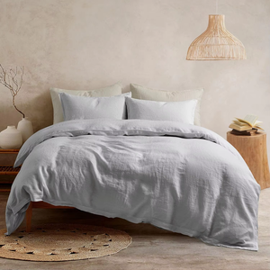 Juego de Edredón de Algodón Lavado Beige con Bordado de Plantas y Fundas de Almohada - Product Image 3