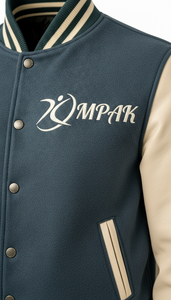 Vêtements en gros de style américain professionnel en mélange de laine chenille avec lettres, streetwear pour lycée - Product Image 5