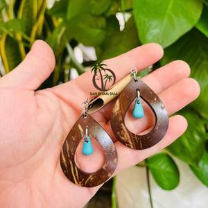 ACCESORIOS DE CÁSCARA DE COCO NATURALES HECHOS A MANO/PENDIENTES DE MODA DE MARCA ESTILO VINTAGE - Product Image 1