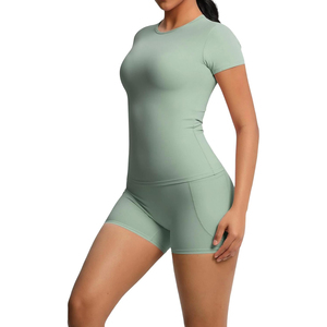 Conjunto de Yoga Azul Claro sin Costuras, Cuello Redondo, Manga Corta, Pantalones Cortos de Cintura Alta, 2 Piezas, Color Sólido, Transpirable, Spandex, Poliéster - Product Image 4