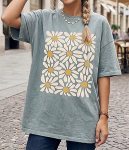Camiseta Estampada We Bare Bears para Mujer, Cuello Redondo, Manga Corta, Corte Holgado Informal, 100% Algodón, Diseño de Personajes de Primavera/Verano - Product Image 5
