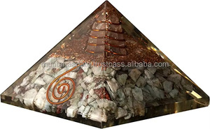 Pirámide de Orgón con Piedras Preciosas Multicolores, Hecha a Mano, Protección Energética, Protección Contra Campos Electromagnéticos, Decoración para el Hogar - Product Image 2