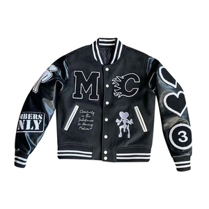 Blouson universitaire homme personnalisé avec logo sur le devant, corps en laine et manches en cuir PU, style bomber universitaire, hiver, haute couture - Product Image 1