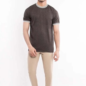 เสื้อยืดคอกลมแขนสั้นผู้ชายผ้าฝ้าย 100% สีทูโทน สกรีนโลโก้ด้านหน้าตามแบบ OEM ระบายอากาศได้ดี แห้งเร็ว เหมาะสำหรับออกกำลังกาย - Product Image 4