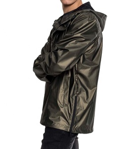 Chaqueta Cortavientos Clásica para Hombre, Ligera, con Capucha, Impermeable, a Prueba de Lluvia, con Logotipo Frontal - Product Image 3