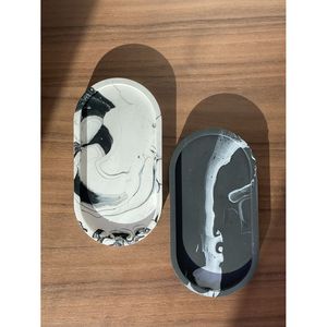 Luxury Resin <b>Decorative</b> Trays Oval and Round Shapes for Gifting - Product Image 1