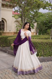 Conjunto de Lehenga Choli de Viscosa Jacquard Premium para Mujer, Marca Onam, con Dupatta en Contraste - Product Image 5