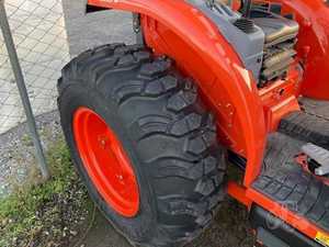 Tractor de Jardín 4x4 L4060HST-LE 2021, 40 HP, Transmisión por Engranajes con Bomba de Engranajes y Caja de Cambios - Product Image 2