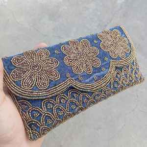 Sac perlé indien fait main coloré, artisanat ethnique de luxe, style durable et tendance, accessoire de mode en cristal de qualité supérieure, perles de verre - Product Image 5