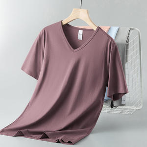 เสื้อยืดผู้ชายผ้าฝ้าย 100% คุณภาพสูง ทรงปกติ น้ำหนักมาก สีพื้น พิมพ์ลายการ์ตูนโลโก้ด้านหน้า ระบายอากาศได้ดี - Product Image 2