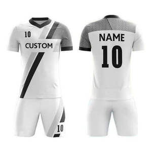 2026 Neue Großhandels-Anpassbare Team-Sportbekleidung Fußball-Sets Schnelltrocknende Günstige Fußball-Uniform Pakistan-Herstellung Fußball-Uniform für Herren - Product Image 1