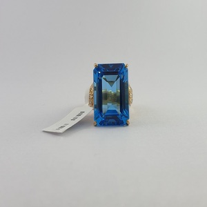 Anillo de Oro Amarillo de 14K para Mujer, Joya Sofisticada, Adorno de Moda para Uso Diario, Colección de Bodas - Product Image 1