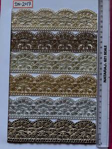 Ruban de bordure en dentelle Dori à fil métallique, broderie de sequins et motifs floraux festonnés, style couture, pour robes de mariée et robes de soirée - Product Image 1