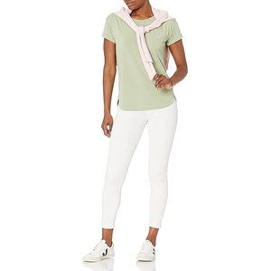 Camisetas de poliéster al por mayor para mujer, con logo personalizado, de secado rápido, suaves, con servicio OEM de calidad económica. - Product Image 4