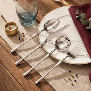 Juego de Cubiertos Nórdicos Plateados al por Mayor, Ecológicos y Reutilizables de Acero Inoxidable, Juego Premium Brillante de Tenedores, Cucharas y Cuchillos - Product Image 1
