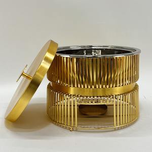 Plat de service rond moderne doré en acier inoxydable avec support à lamelles verticales pour réchaud de buffet, idéal pour les fêtes et la restauration - Product Image 4